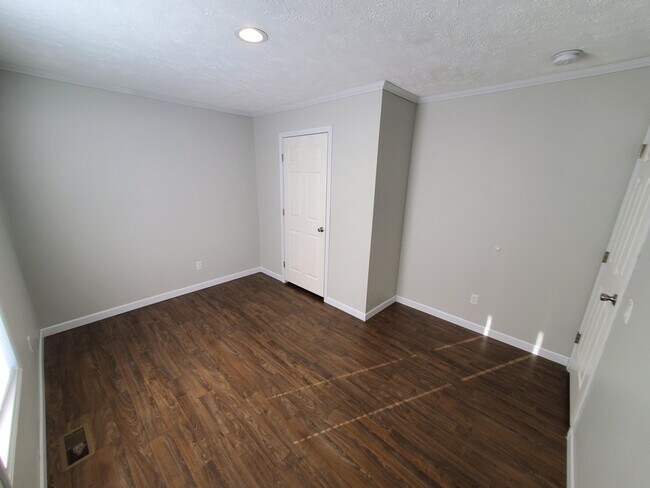 Building Photo - 24 Bluebird Hill Dr