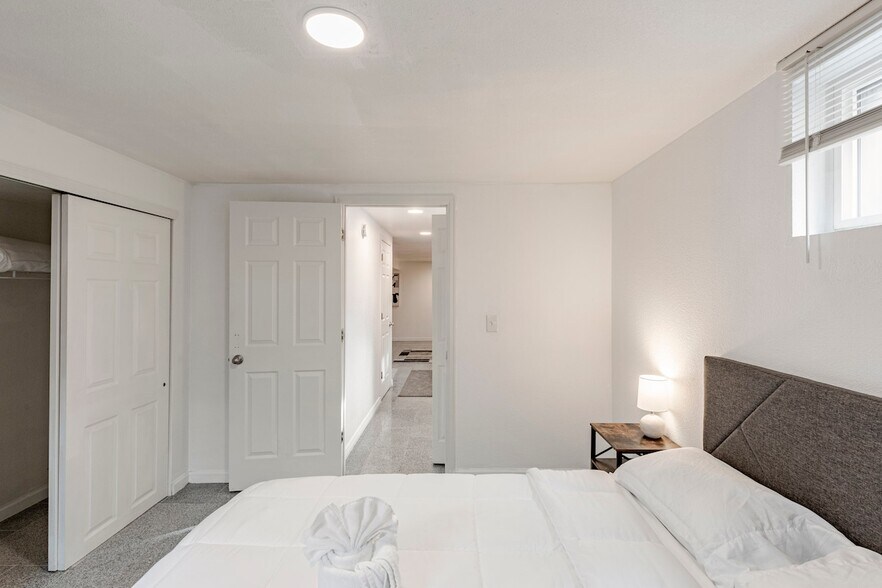 Building Photo - 6129 Wolff St