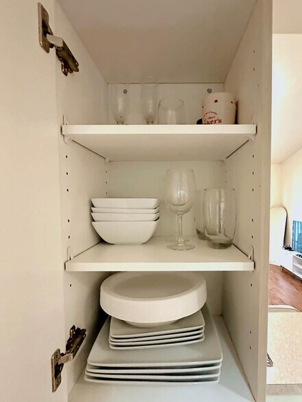 Building Photo - 631 SW 111th Ln