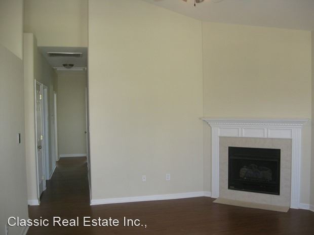 Building Photo - 3 br, 2 bath House - 3000 Sewanee Lane