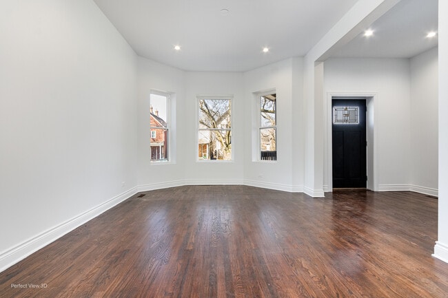 Building Photo - 7317 S Maryland Ave