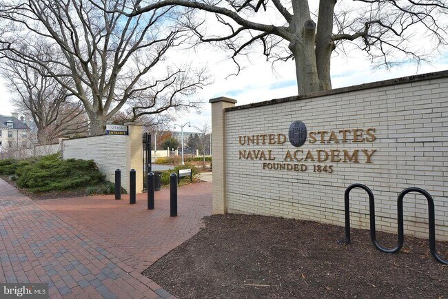 Building Photo - 2155 Scotts Crossing Ct