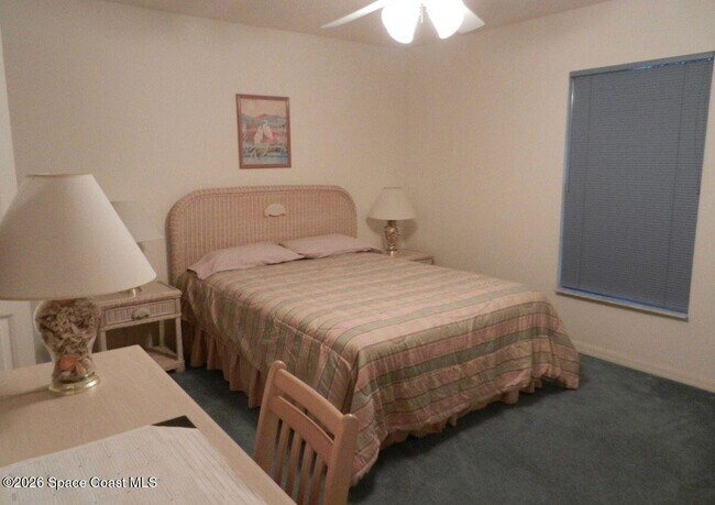 Building Photo - 914 Beryl Dr