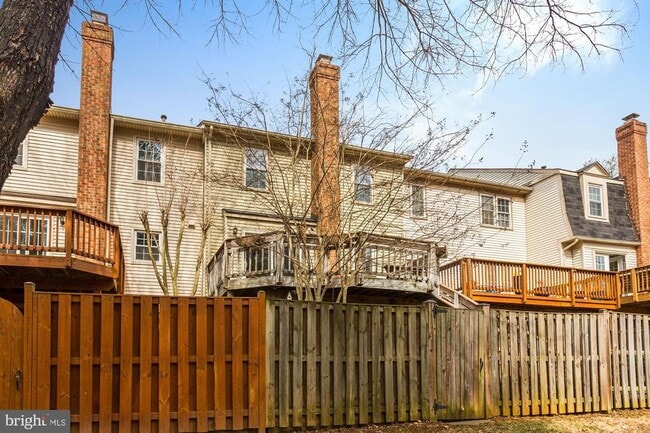 Building Photo - 10107 Galsworthy Pl