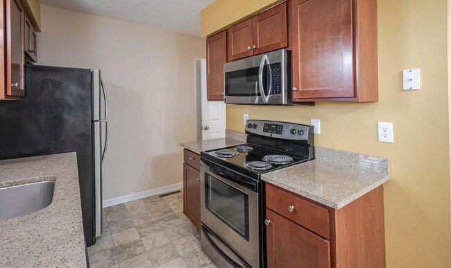 Building Photo - Cozy Home for Rent in Lansing, Michigan — Available Now
