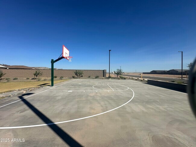 Building Photo - 15849 W Gray Fox Trl