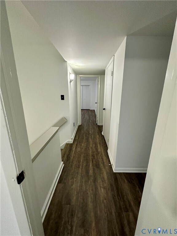 Building Photo - 70 Summer E