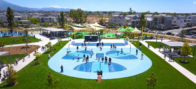 Building Photo - Spacious 4Bd 4Ba Tri-Level Home in Luna Park Community in Irvine