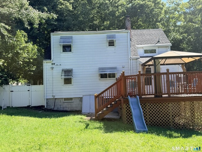 Building Photo - 50 W Hills Rd