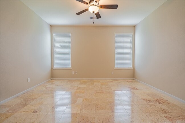 Building Photo - 28514 Lockeridge Springs Dr