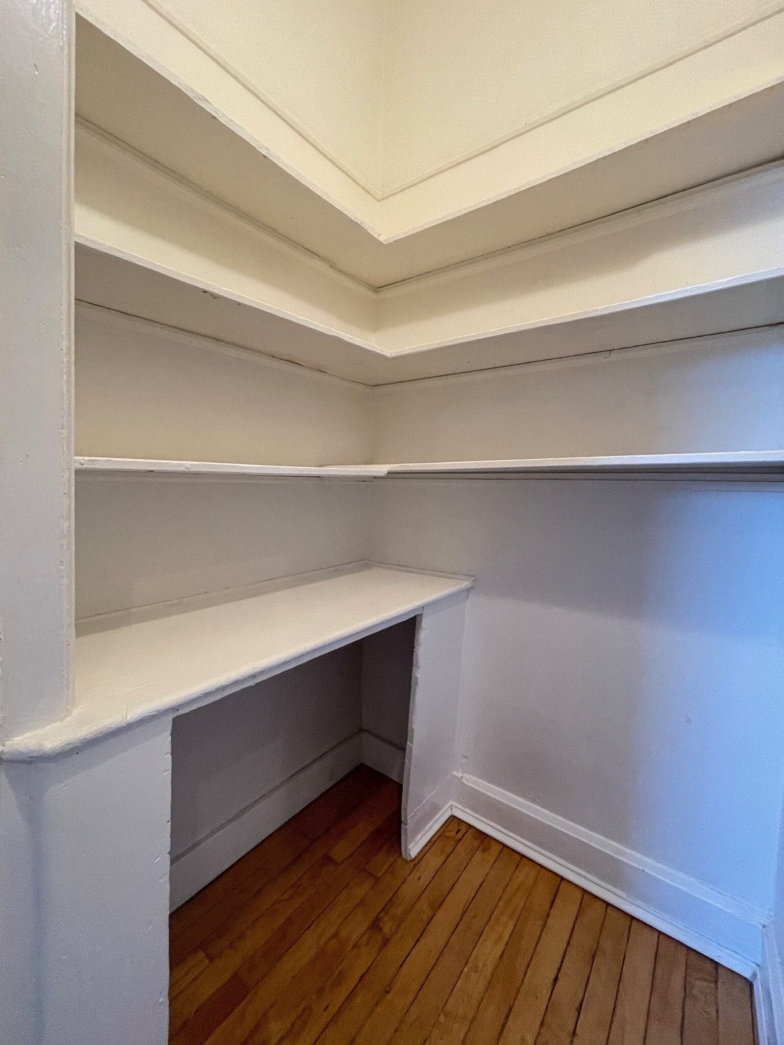 Building Photo - 2716 W North Ave