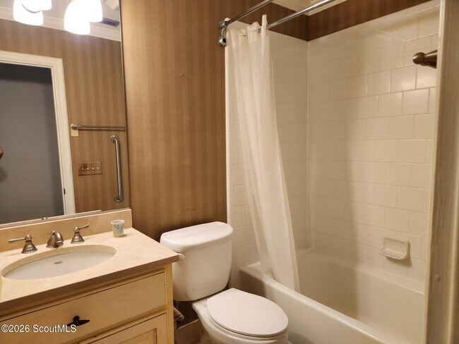 Building Photo - 103 Mews Cir