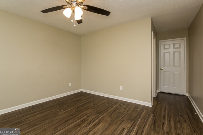 Building Photo - 1476 Cain Ct