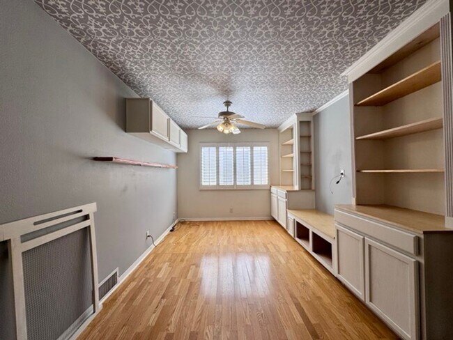 Building Photo - Spacious 5 Bedroom Home in Menifee Lakes with a 3 Car Garage for Lease!