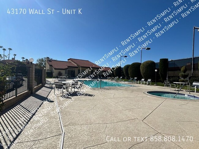 Building Photo - Charming 2-Bedroom Condo in Gated Lincoln ...