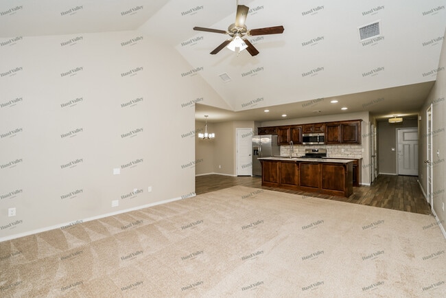 Building Photo - 3417 E Quebec St