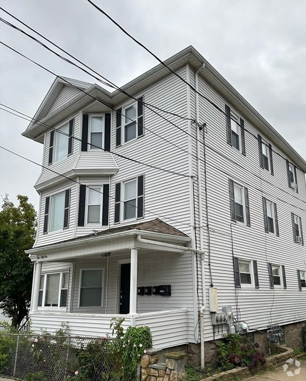 Building Photo - 151 Jepson St