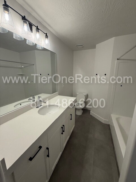 Building Photo - This property offers a NO DEPOSIT option available