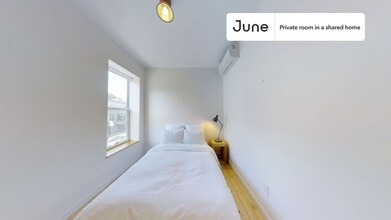 Building Photo - Room in Shared 4 bed/2 bath home