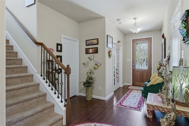 Building Photo - 910 Cormorant Dr