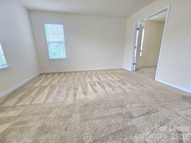 Building Photo - 7320 Jane Parks Way