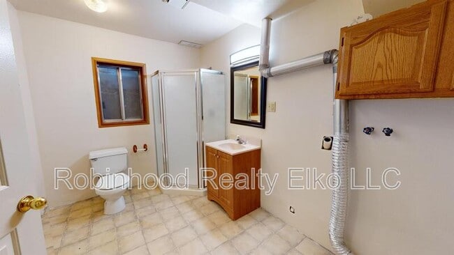 Building Photo - 2316 Sierra Dr