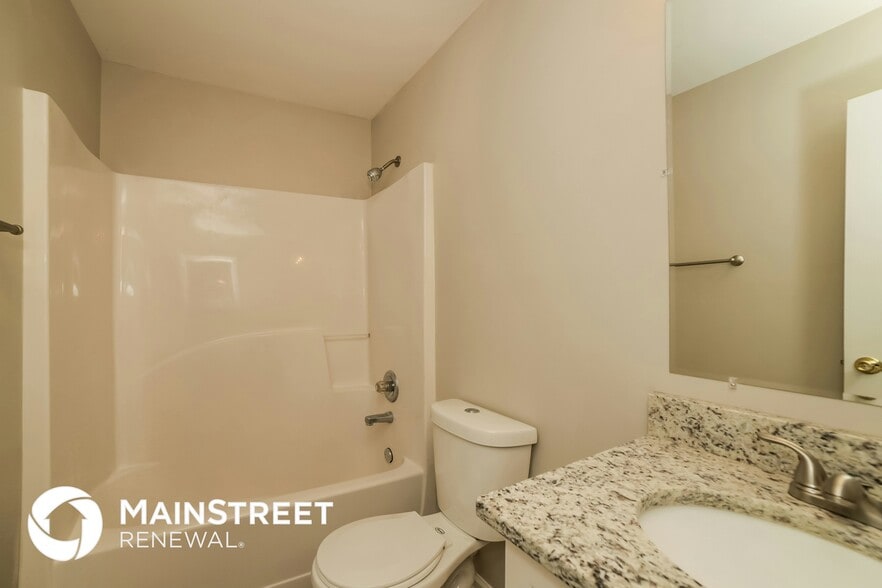 Building Photo - 2540 Lithia Ridge Dr