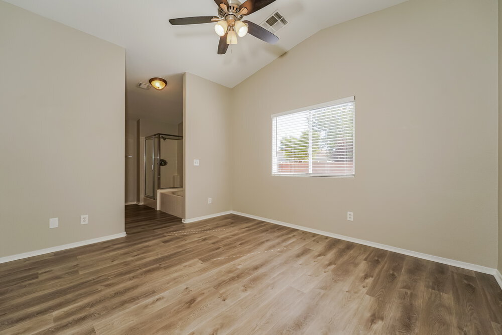 Building Photo - 4833 River Splash Ave