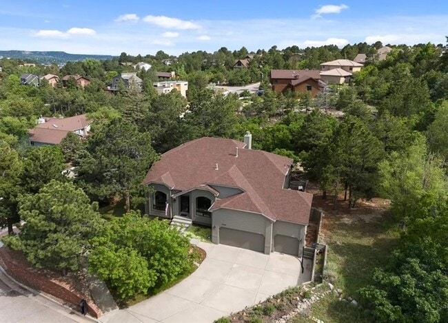 Building Photo - 1205 Wentwood Dr