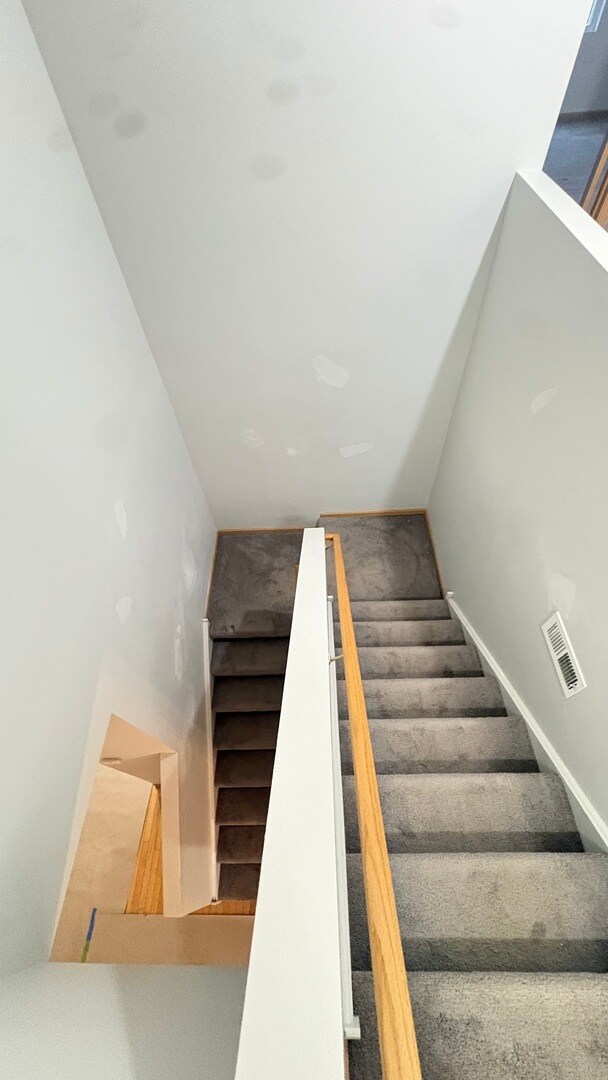 Building Photo - 16428 Willow Walk Dr