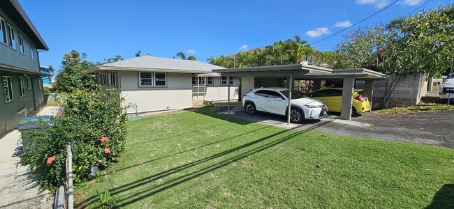 Building Photo - 44-749-749 Kane‘ohe Bay Dr