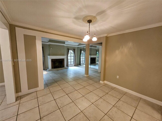 Building Photo - 38 SW 6th St