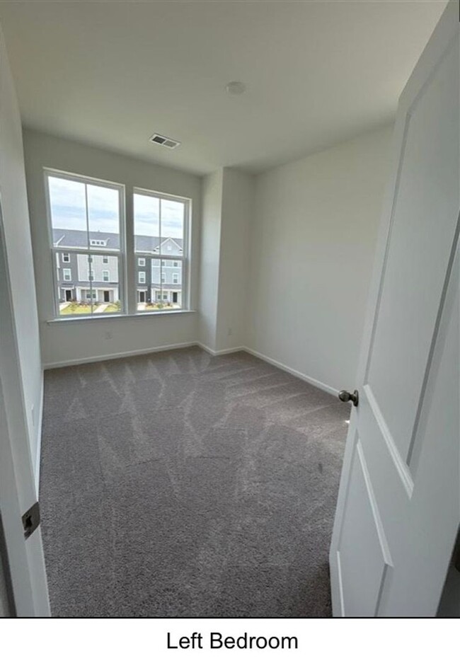 Building Photo - *Special offer $250 off first months rent!...