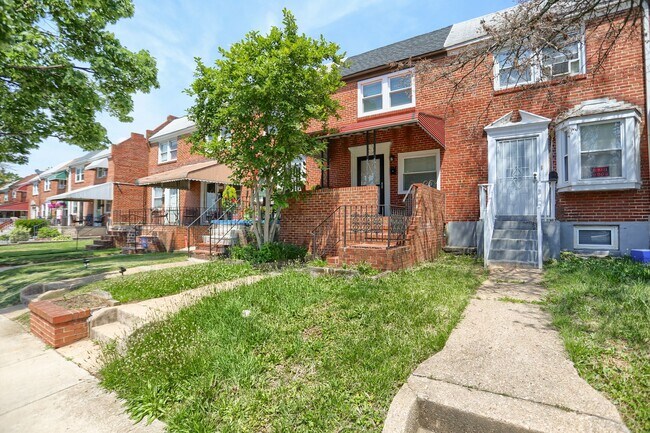 Building Photo - 1207 Anglesea St