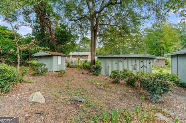 Building Photo - 493 Sybil Ln SE