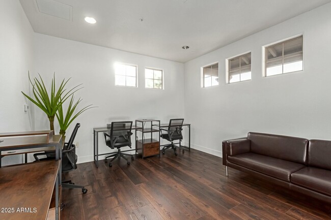 Building Photo - 20801 N 90th Pl
