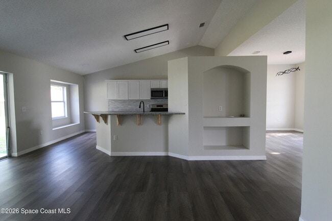 Building Photo - 959 Pine Walk Ct NE