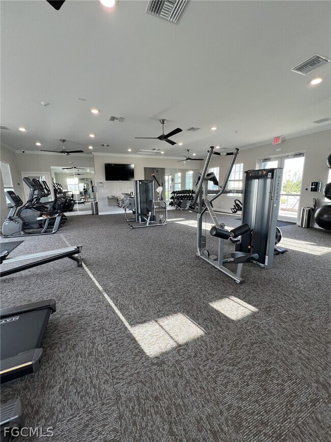 Building Photo - 11228 Sunset Preserve Dr