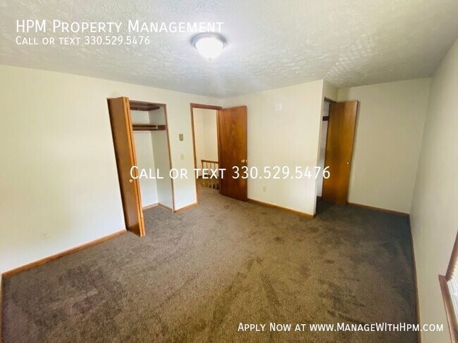 Building Photo - 5877 Portage St NW