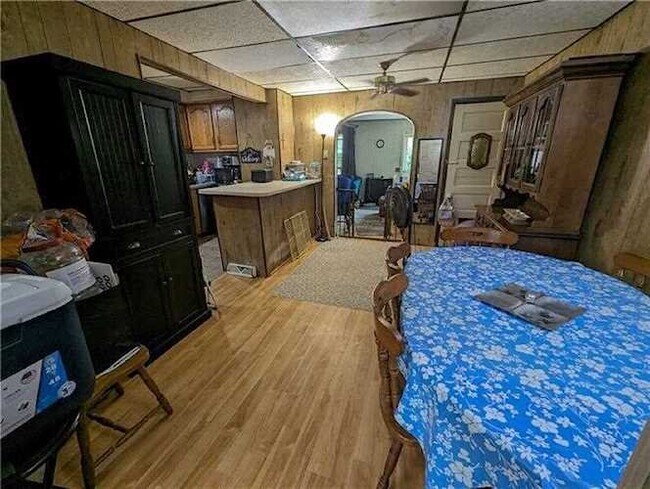 Building Photo - 549 W Wayne St