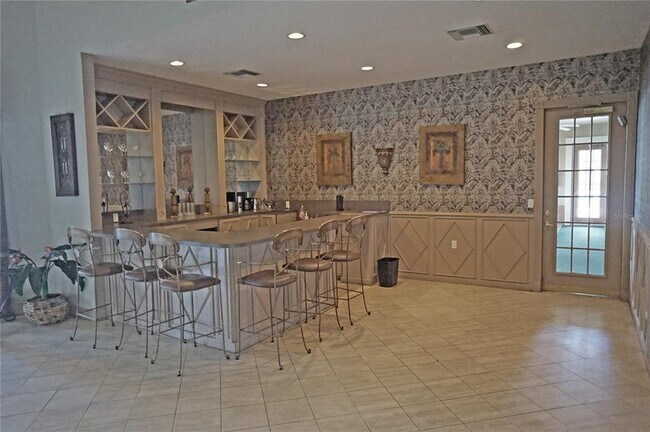 Building Photo - 9850 Lake Chase Island Way