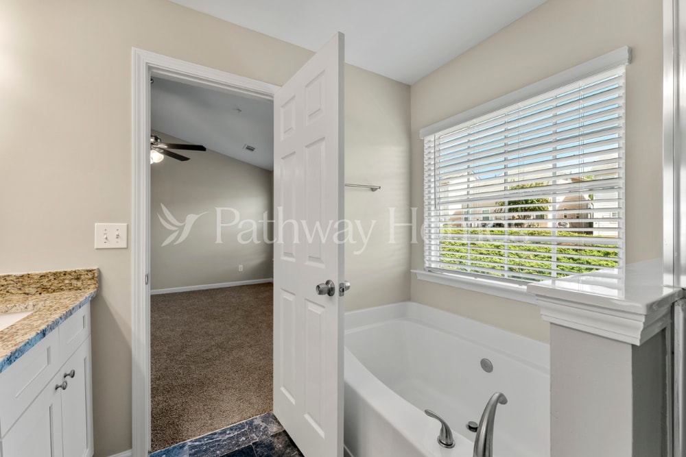 Building Photo - 2059 Appaloosa Way