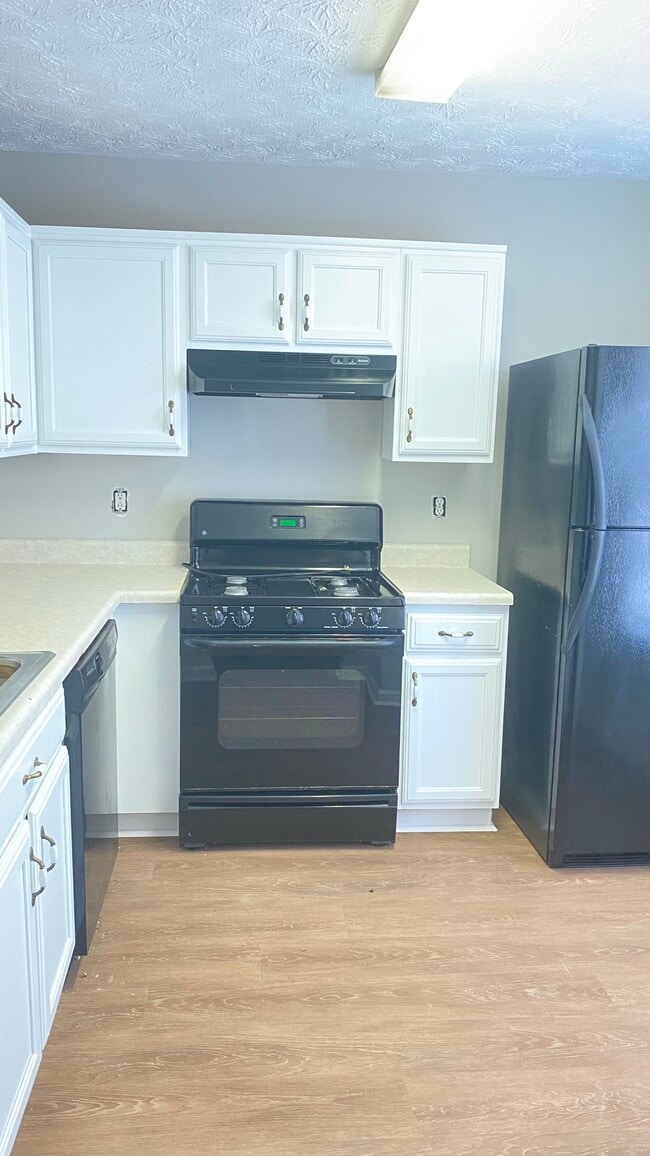 Building Photo - 5013 Chupp Way Cir