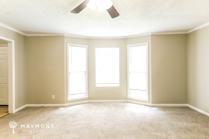 Building Photo - 1208 Americana Dr