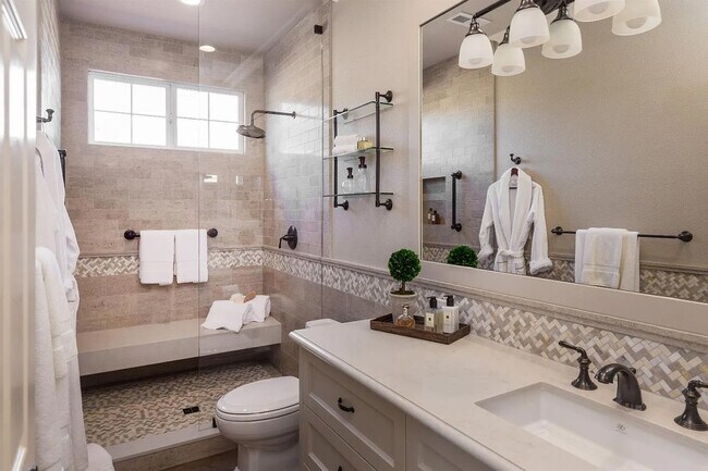 Building Photo - 2490 Muirfield Way