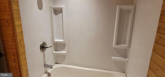 Building Photo - 151 Bollinger Rd