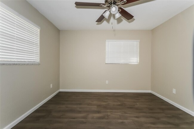 Building Photo - 6461 SW 16th Ct