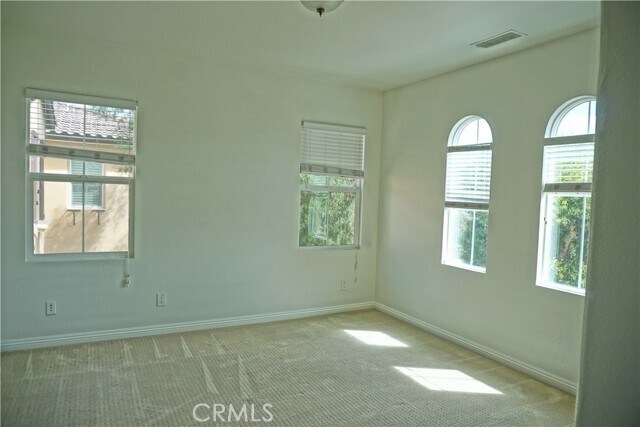 Building Photo - 68 Glenalmond Ln