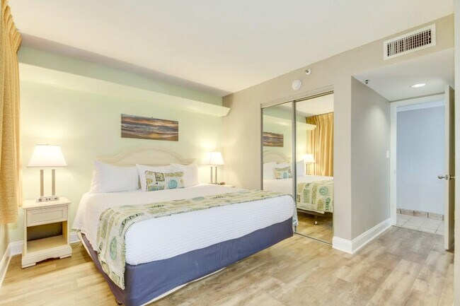 Building Photo - 1700 N Ocean Blvd