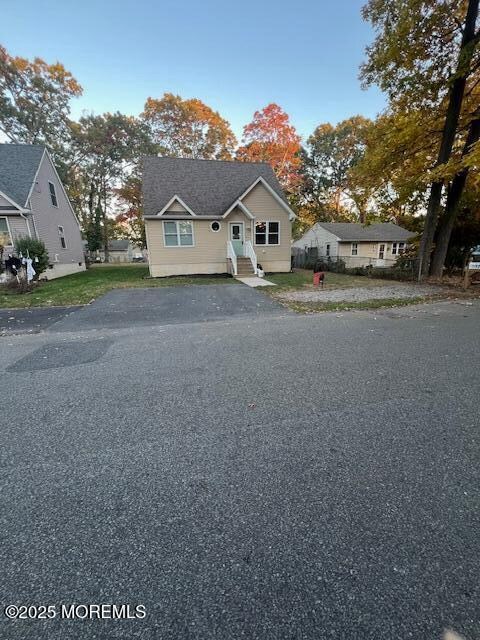 Building Photo - 567 Sica Ln